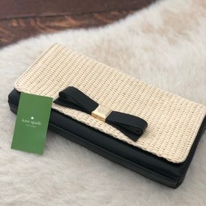 NEVER USED Kate Spade Clutch